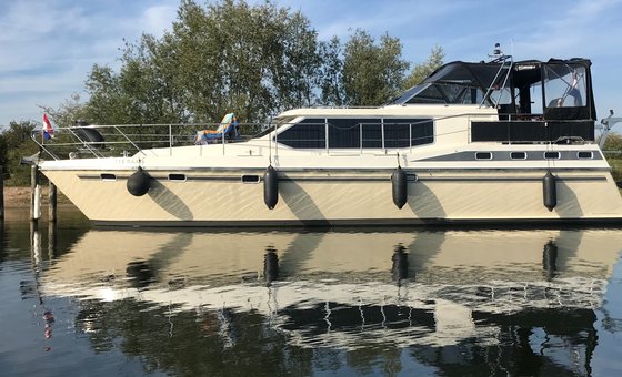 Jupiter (Vri-Jon Contessa 45) huren